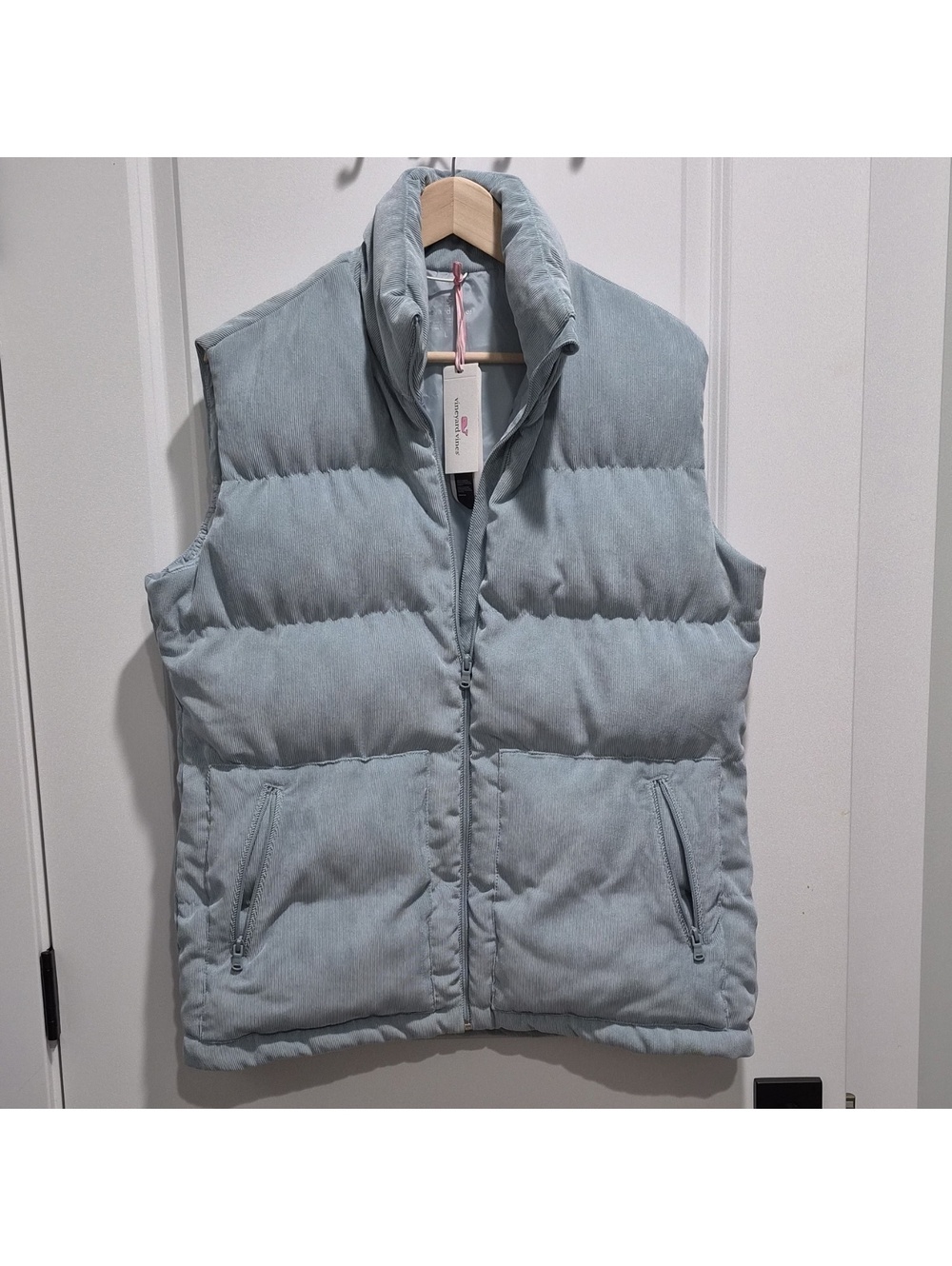 Brand New with Tags! Vineyard Vines Women's Seabrook Corduroy Puffer Vest Large